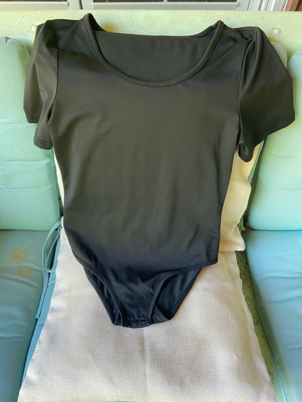 Women’s Black Short-Sleeve One-Piece Leotard